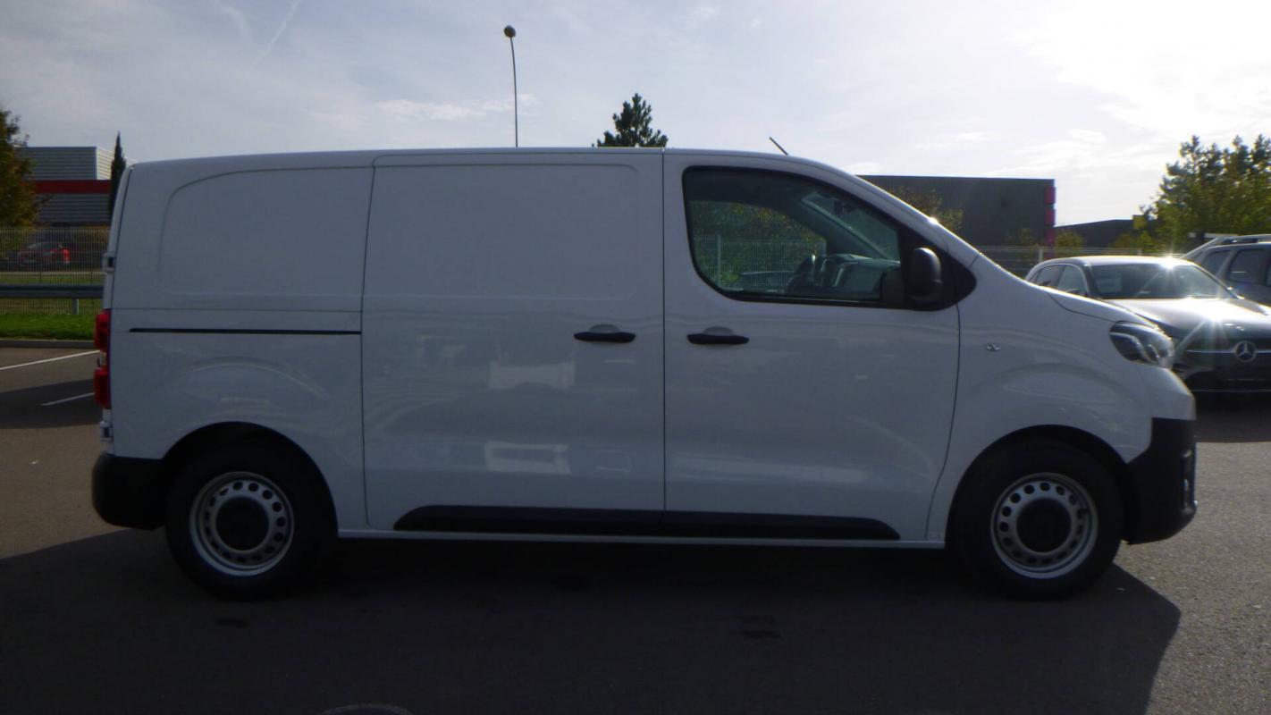 Toyota PROACE - FOURGON MC22 Business Medium 120 D-4D